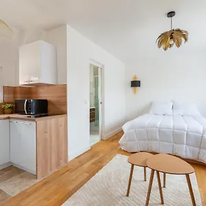 appartement-proche-champs-elyses.fr-paris.fr/