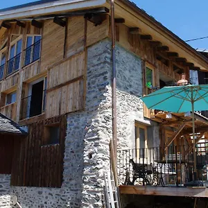 appartement-dans-chalet-de-montagne.hotels-rhonealpes.com/